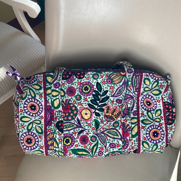 Vera Bradley SET duffel and jewelry bag - Picture 3 of 16